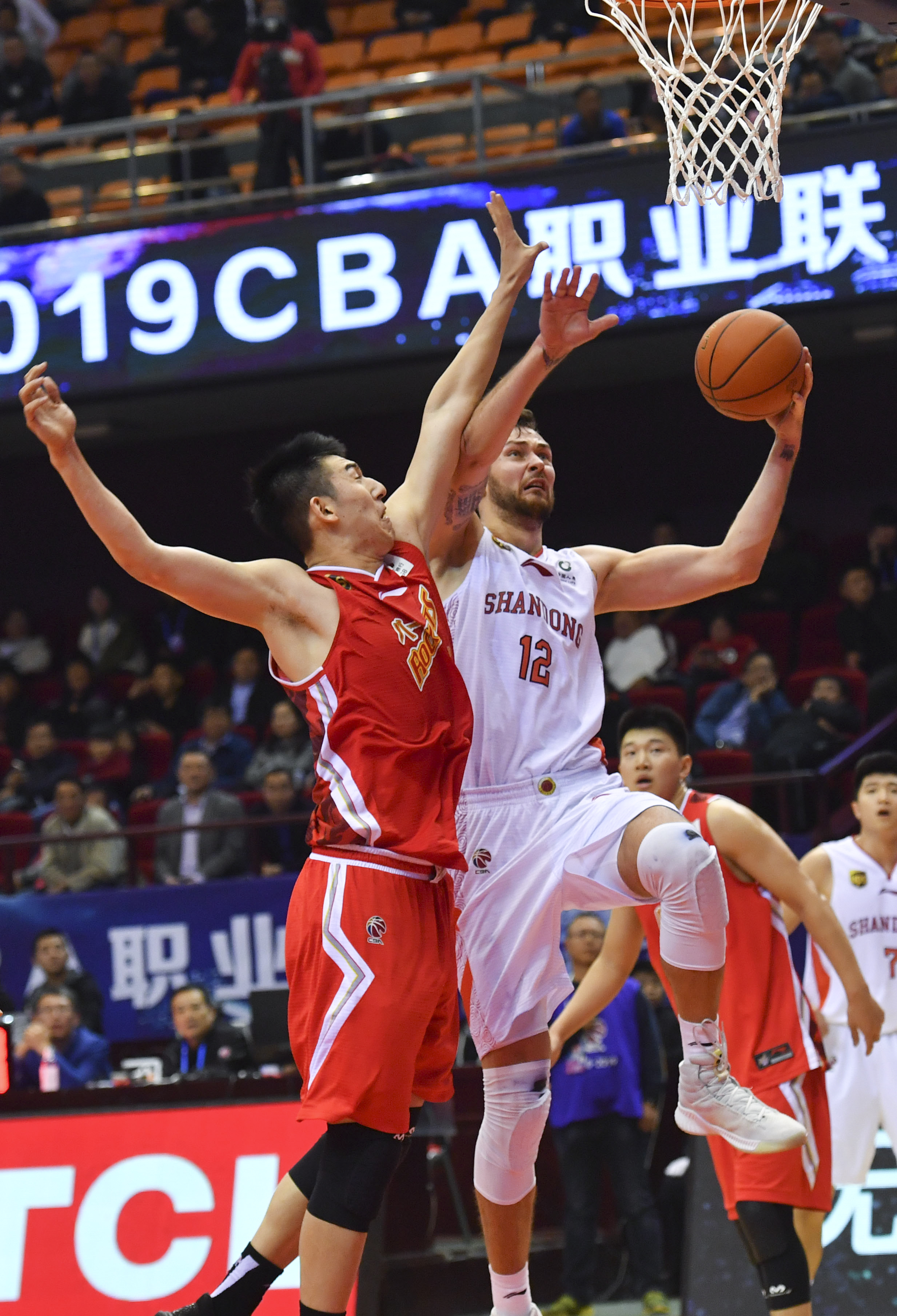 在本次举重 在本次举重