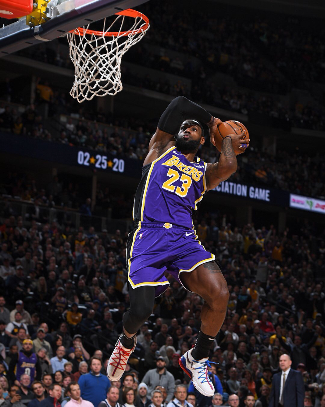 助力球队打 助力球队打