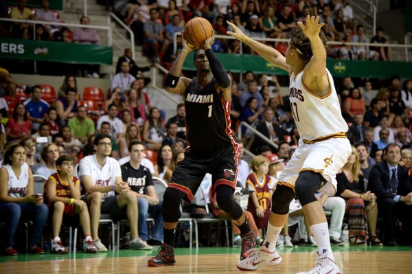 观察这两位 观察这两位